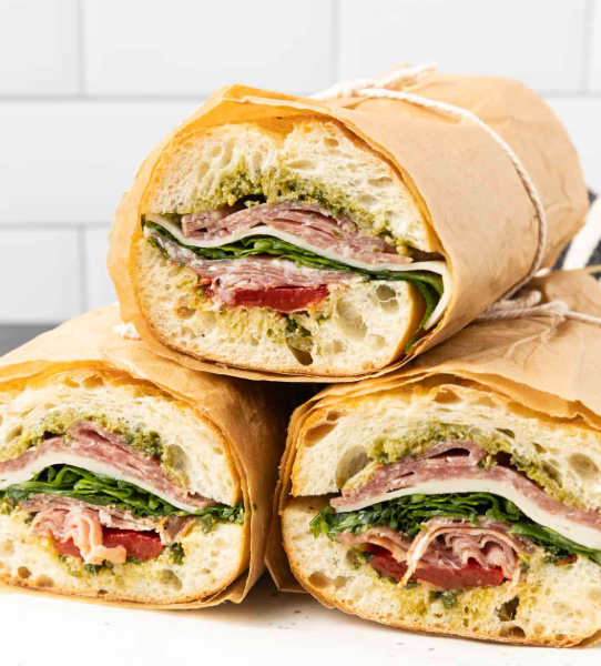 SALAMI SANDWICH  